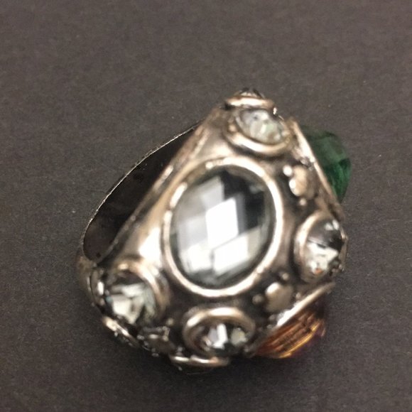 Large Cocktail Ring - Picture 10 of 11